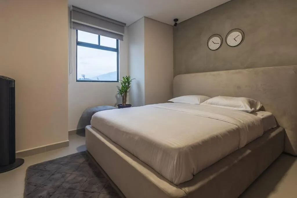 Luxury 3Br Apt In Laureles Medellín 0*,  Kolumbia