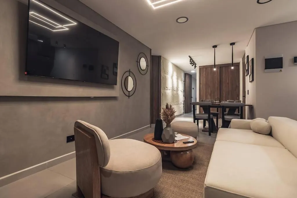 Luxury 3Br Apt In Laureles Medellin